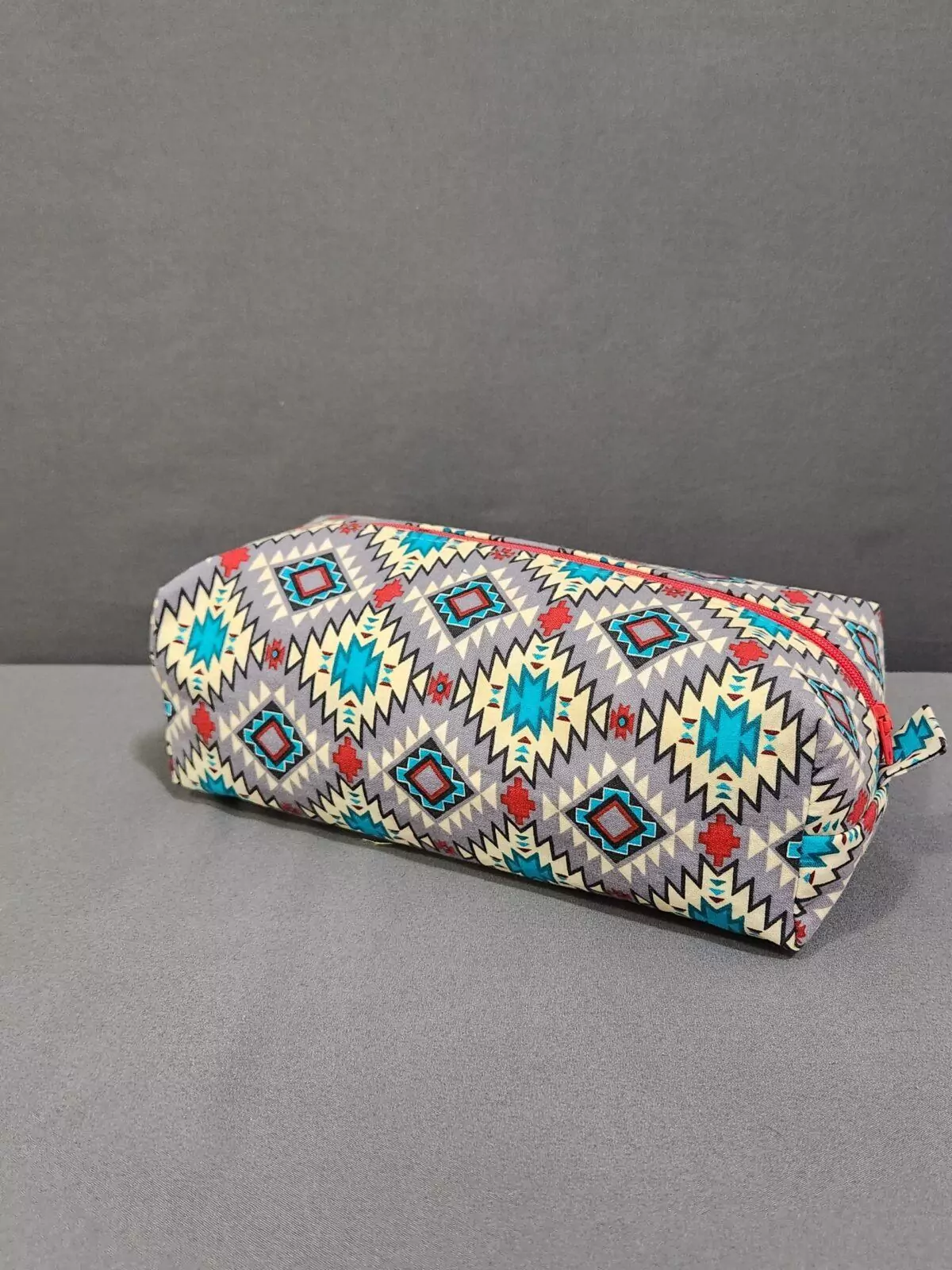 MEDIUM BOXY POUCH: Aztec - Burgundy Lining with Red Zipper