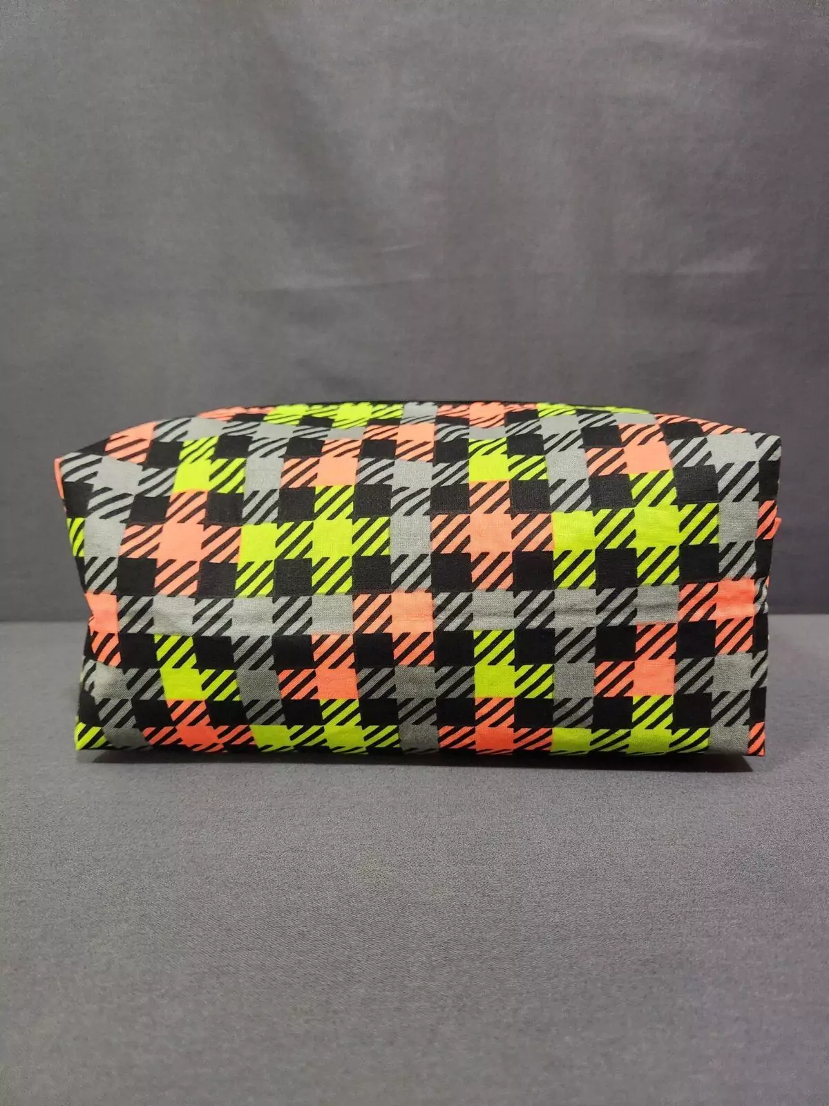 LARGE BOXY POUCH: Neon Plaid -Lime Lining with Black Zipper