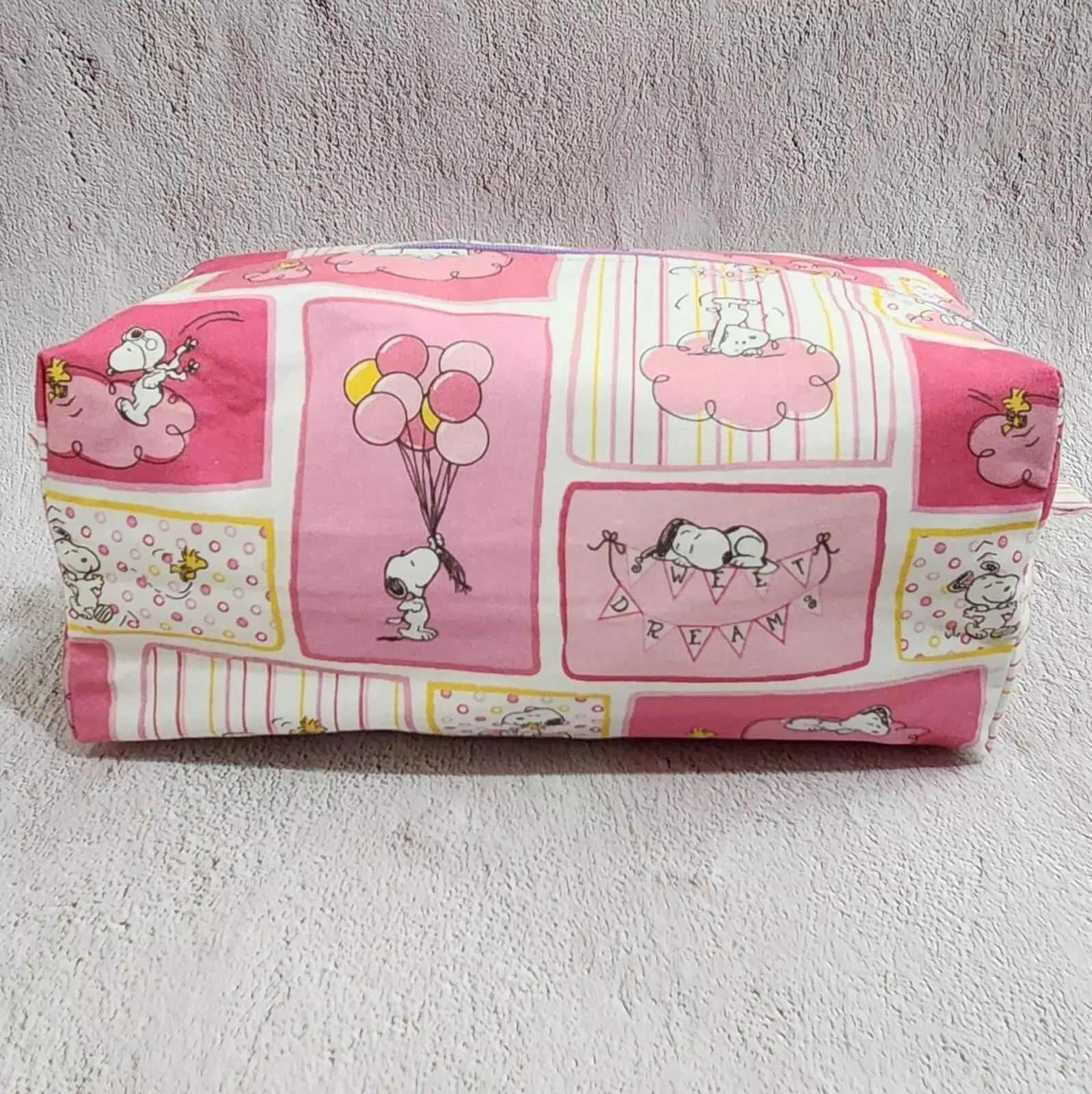 ​​LARGE BOXY POUCH: Sweet Dreams Snopy - Yellow Lining with Lavender Zipper