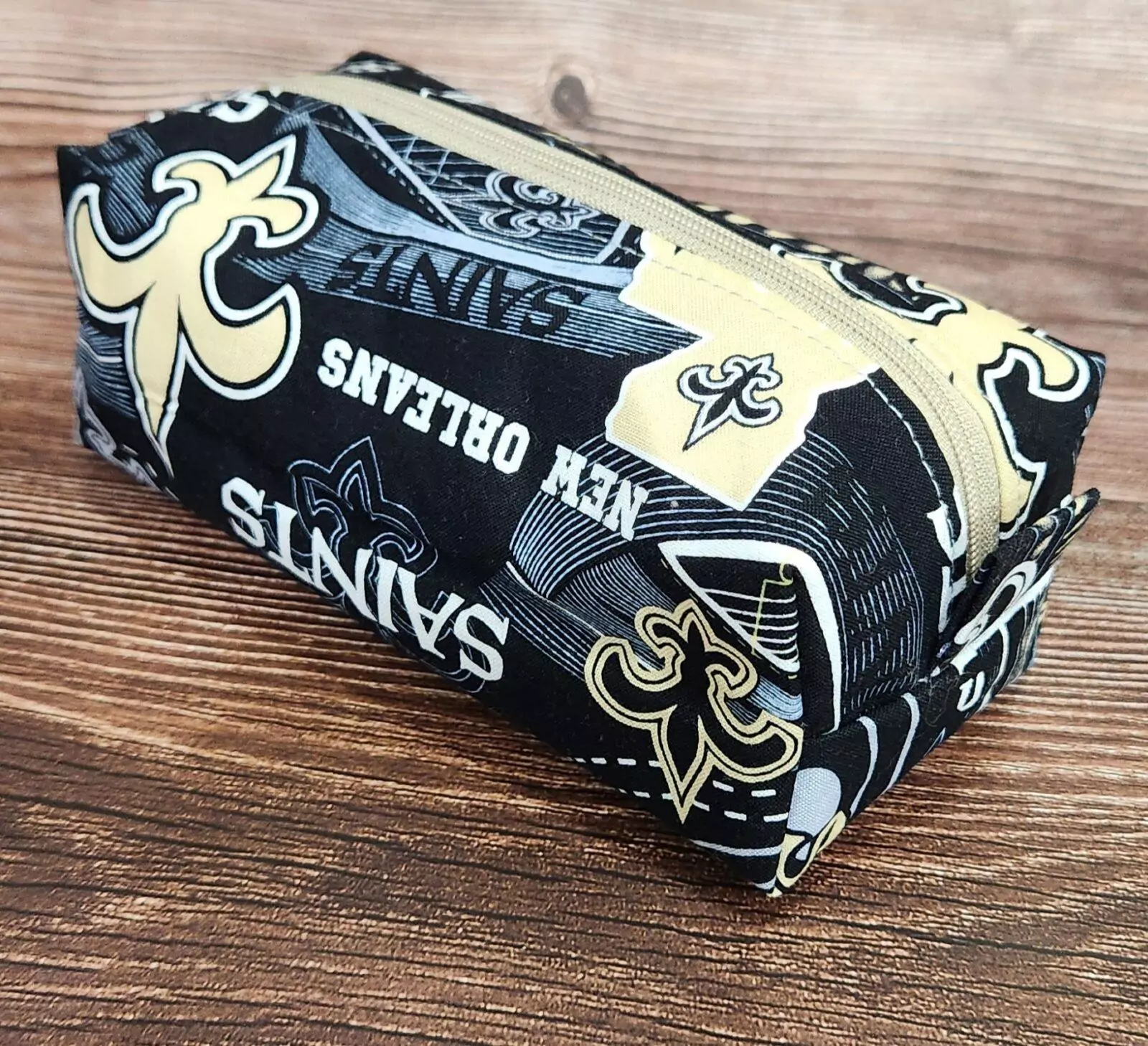 SMALL BOXY POUCH: New Orleans SAINTS- Black Lining with Gold Zipper