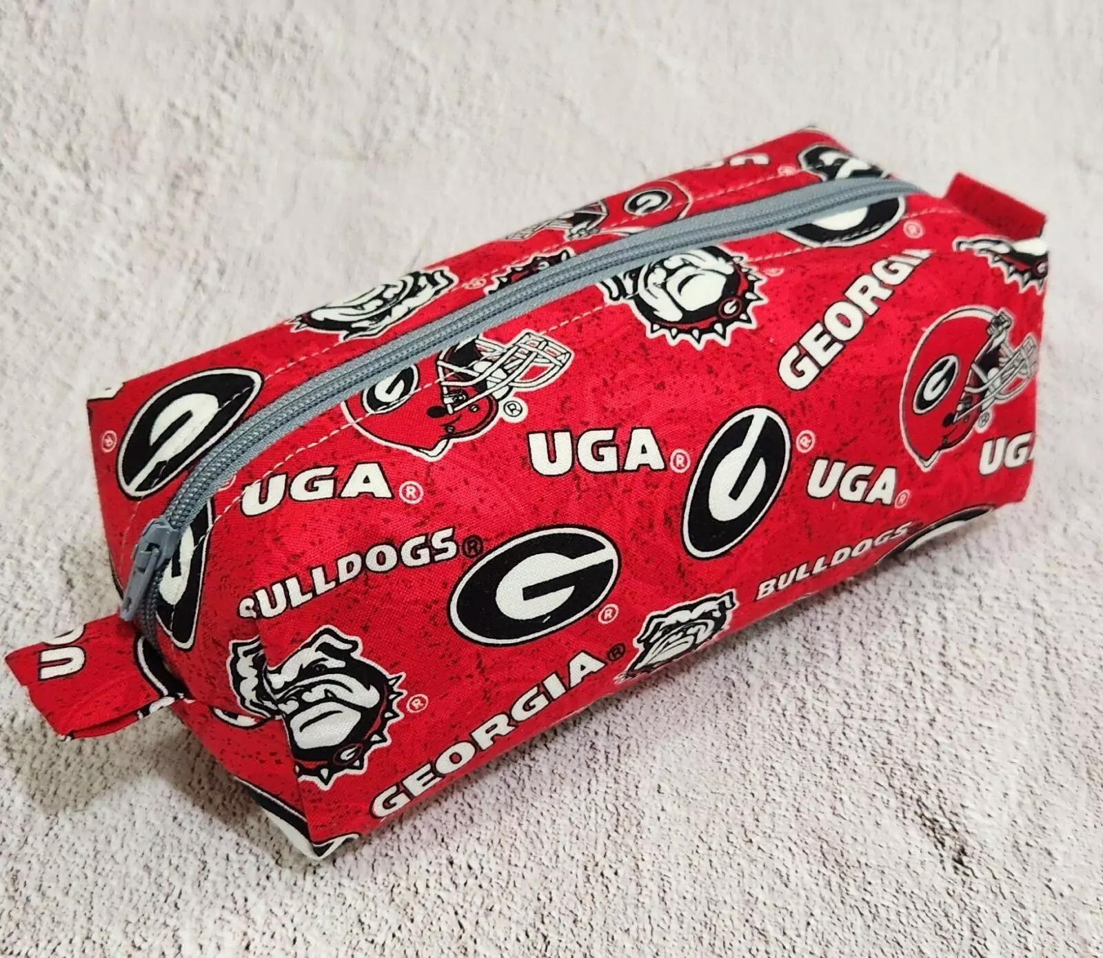 SMALL BOXY POUCH: Georgia Bulldogs "UGA" - Grey Lining with Grey Zipper
