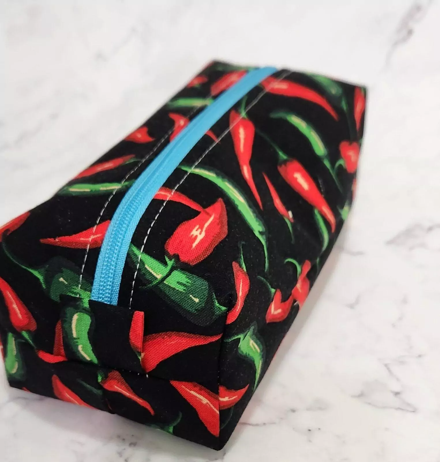 SMALL BOXY POUCH: My Sweet Chilly Peppers- Red Lining with Blue Zipper