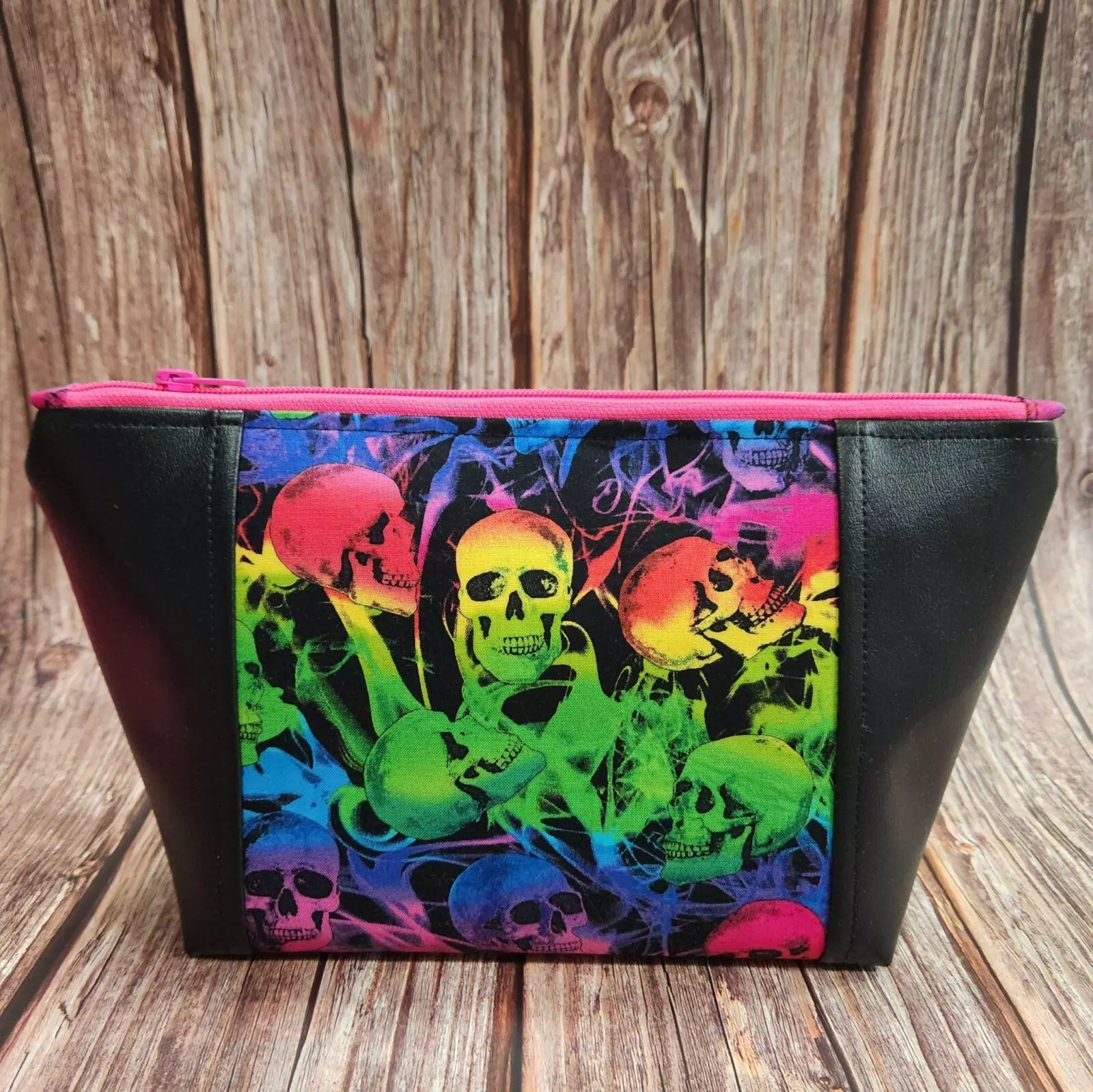 PEEK-A-BOO BAG: Rainbow Skullz - Blue Lining Pink Zipper