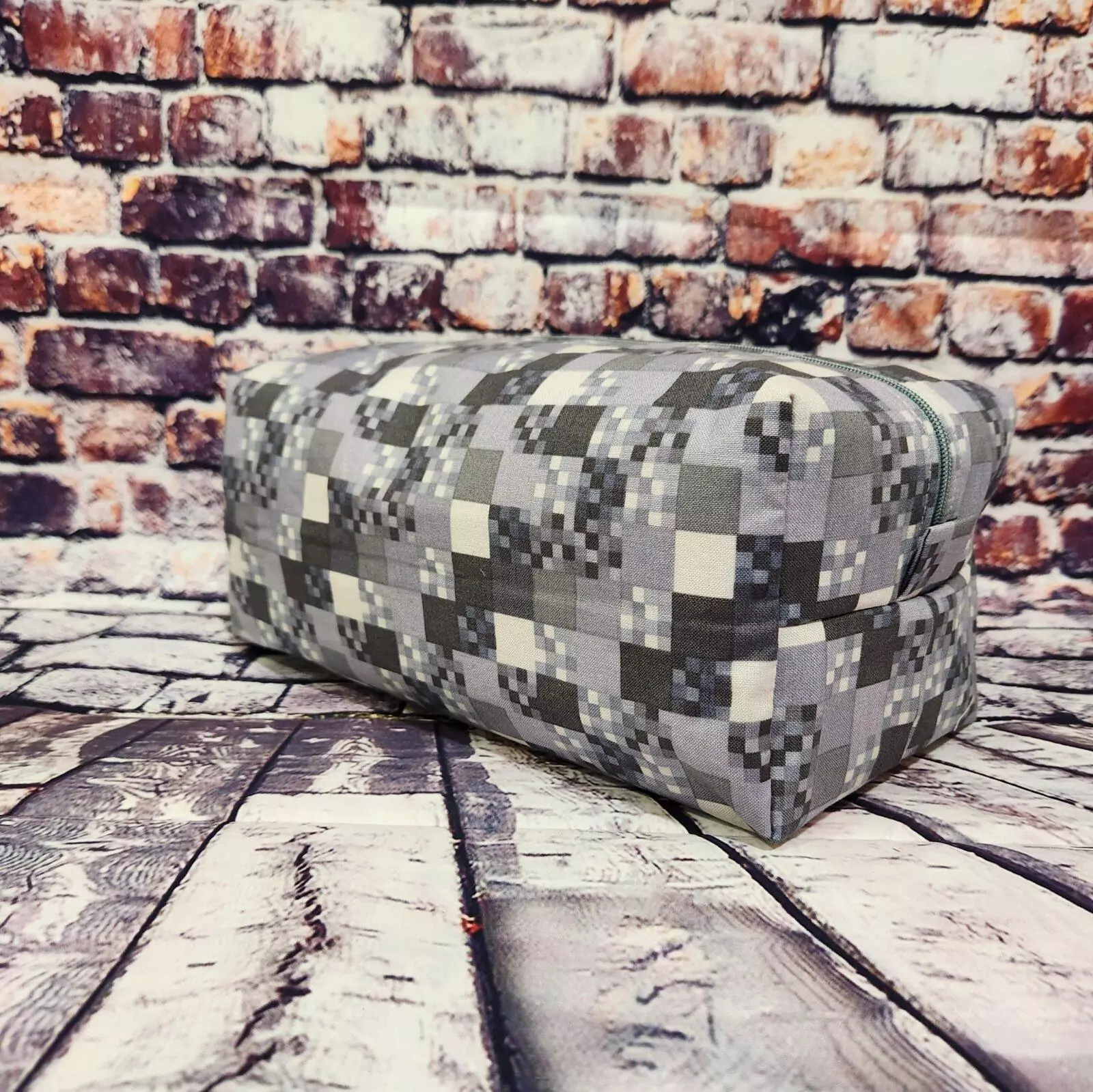 LARGE BOXY POUCHES: Grey Squares with Hot Pink Lining and Grey Zipper