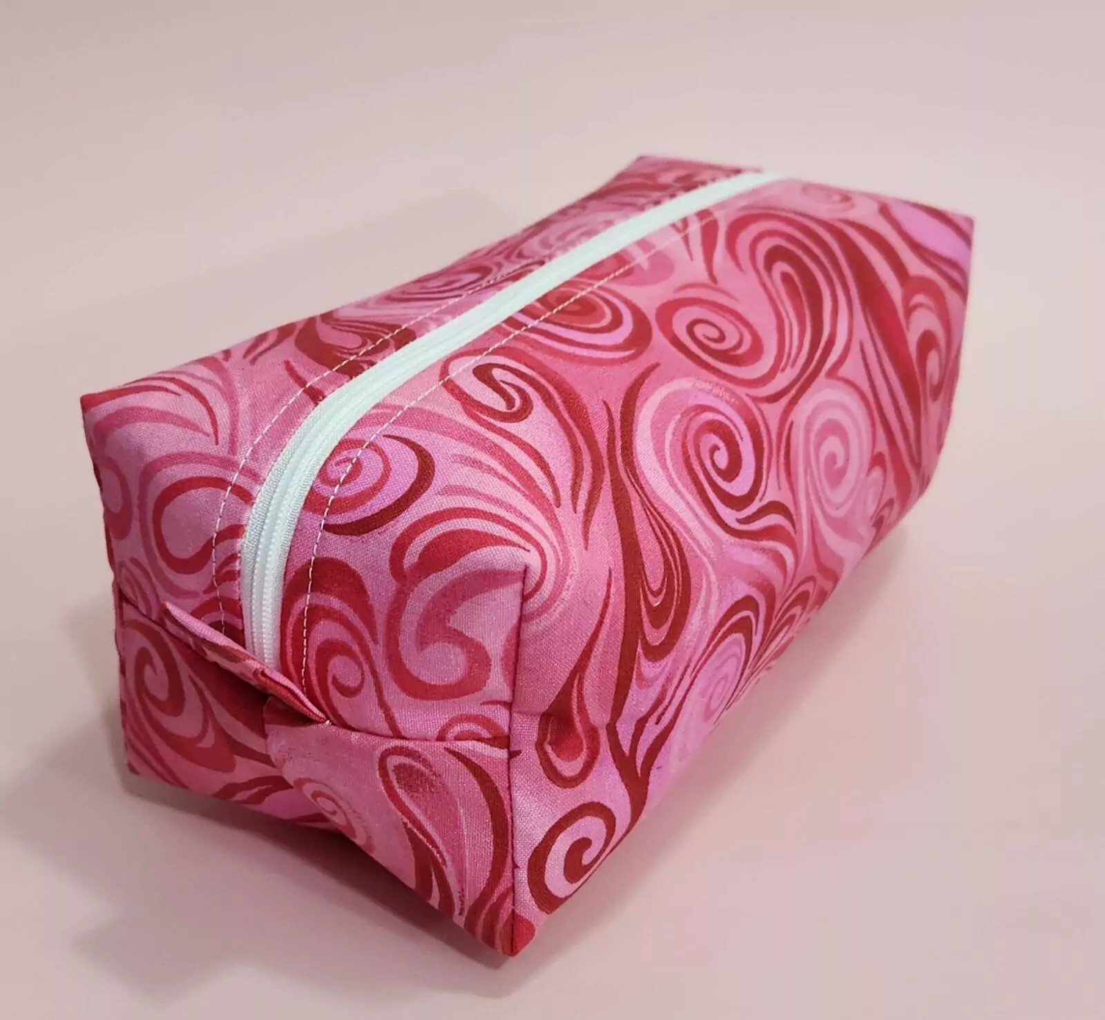 Medium Boxy Pouch: Pink On Pink Swirls": Light Pink Lining with White Poke A Dots With White Zipper